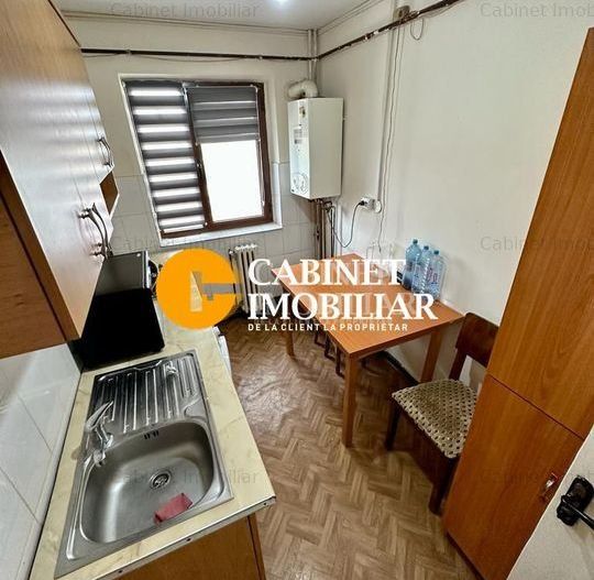 Apartament cu 2 camere decomandat - Etaj Intermediar - Fara risc - Podu Ros - Poză 7