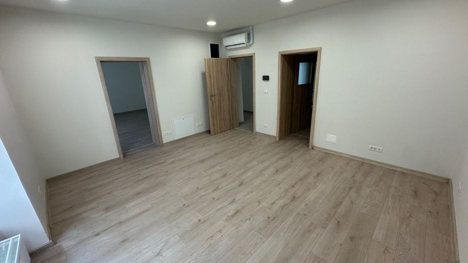 Saptii de birouri Ultracentral suprafețe de la 28 - 940 mp - Poză 40