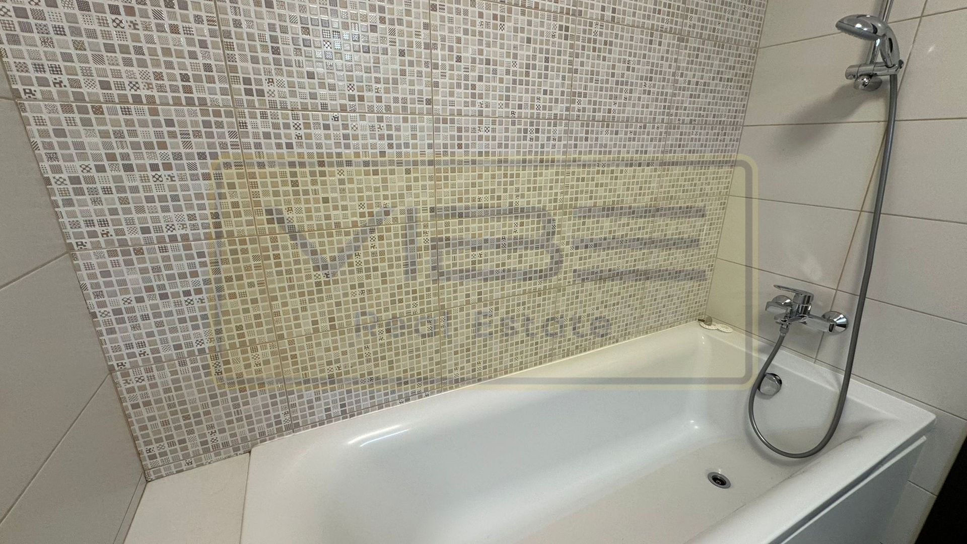 Apartament 2 camere | parcare | boxa Conest Grand Residence - Poză 17