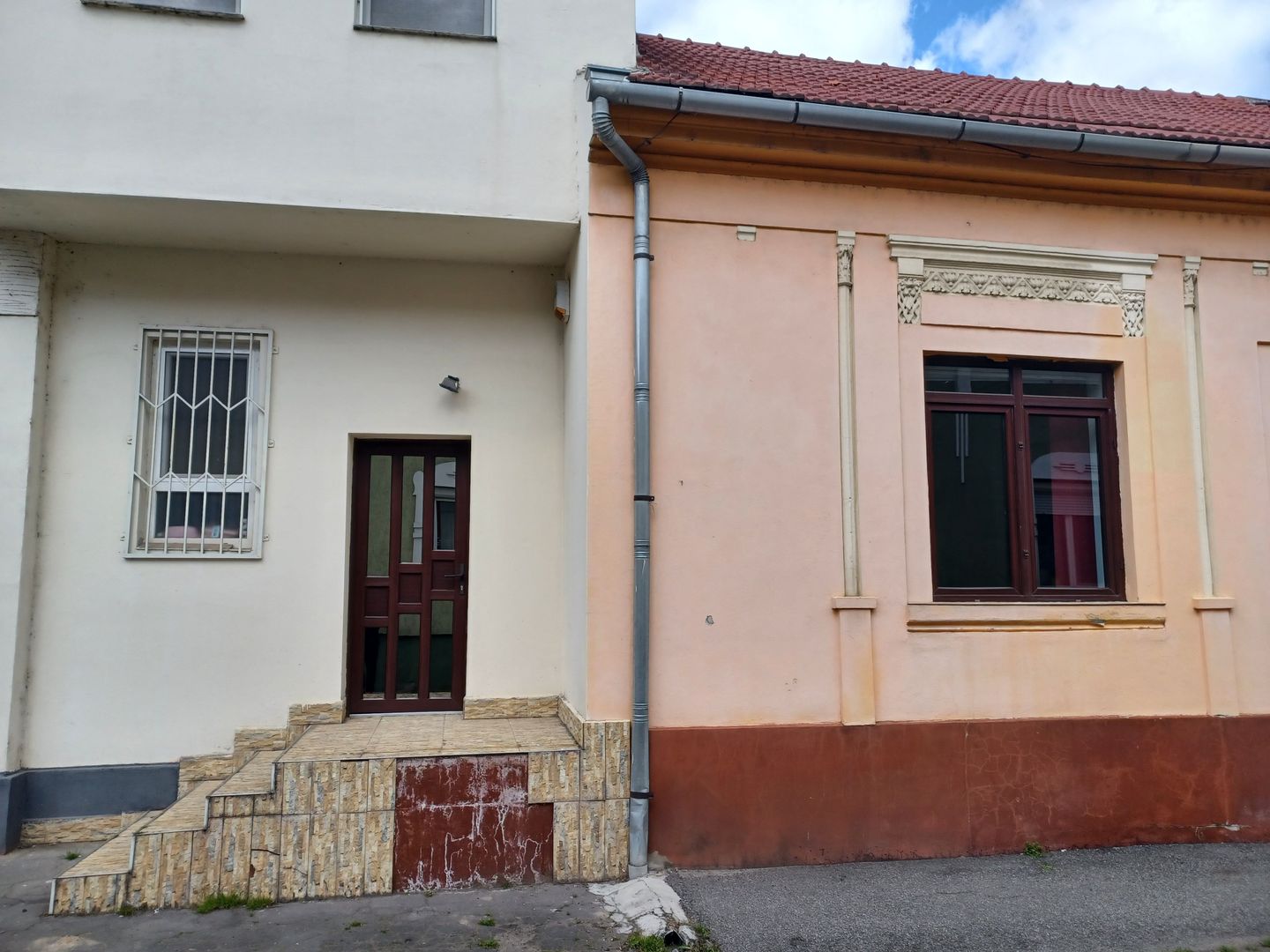 Birou, central, Ady Endre Oradea, 40 mp. 399 E/lună. Comision 0 - Poză 6