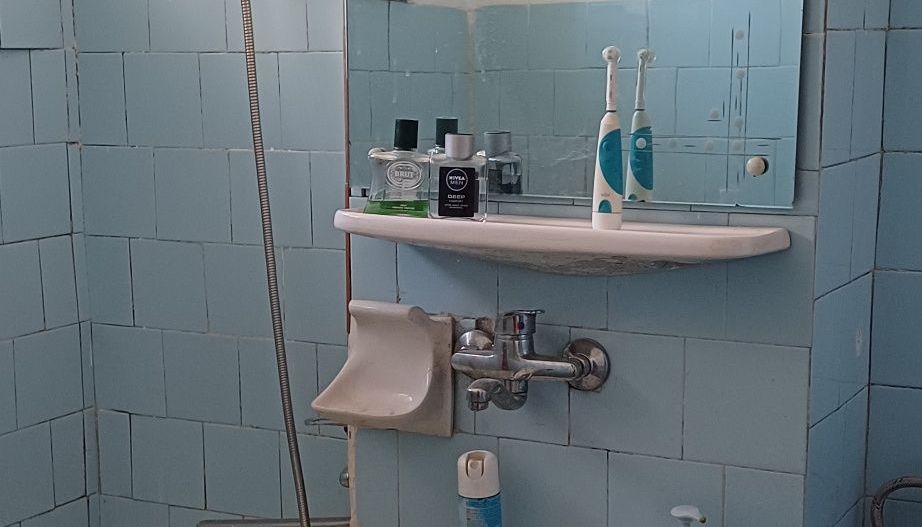 Vând apartament 2 camere  pe str.Prahovei bl.42. - Poză 7