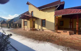 VILĂ PREMIUM DE VÂNZARE | STRADĂ PRIVATĂ | 5 CAMERE | Rasinari - Poză 24