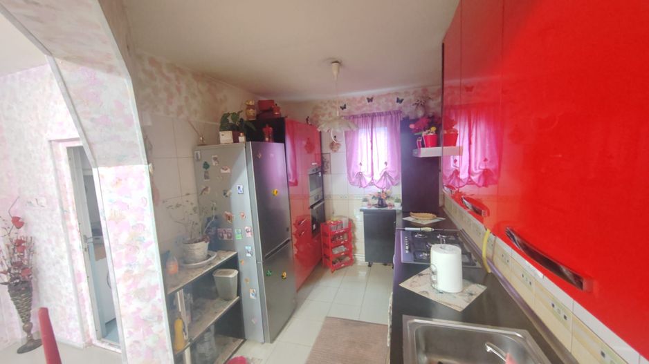 Casa pe parter individuala la pret de apartament - Poză 6