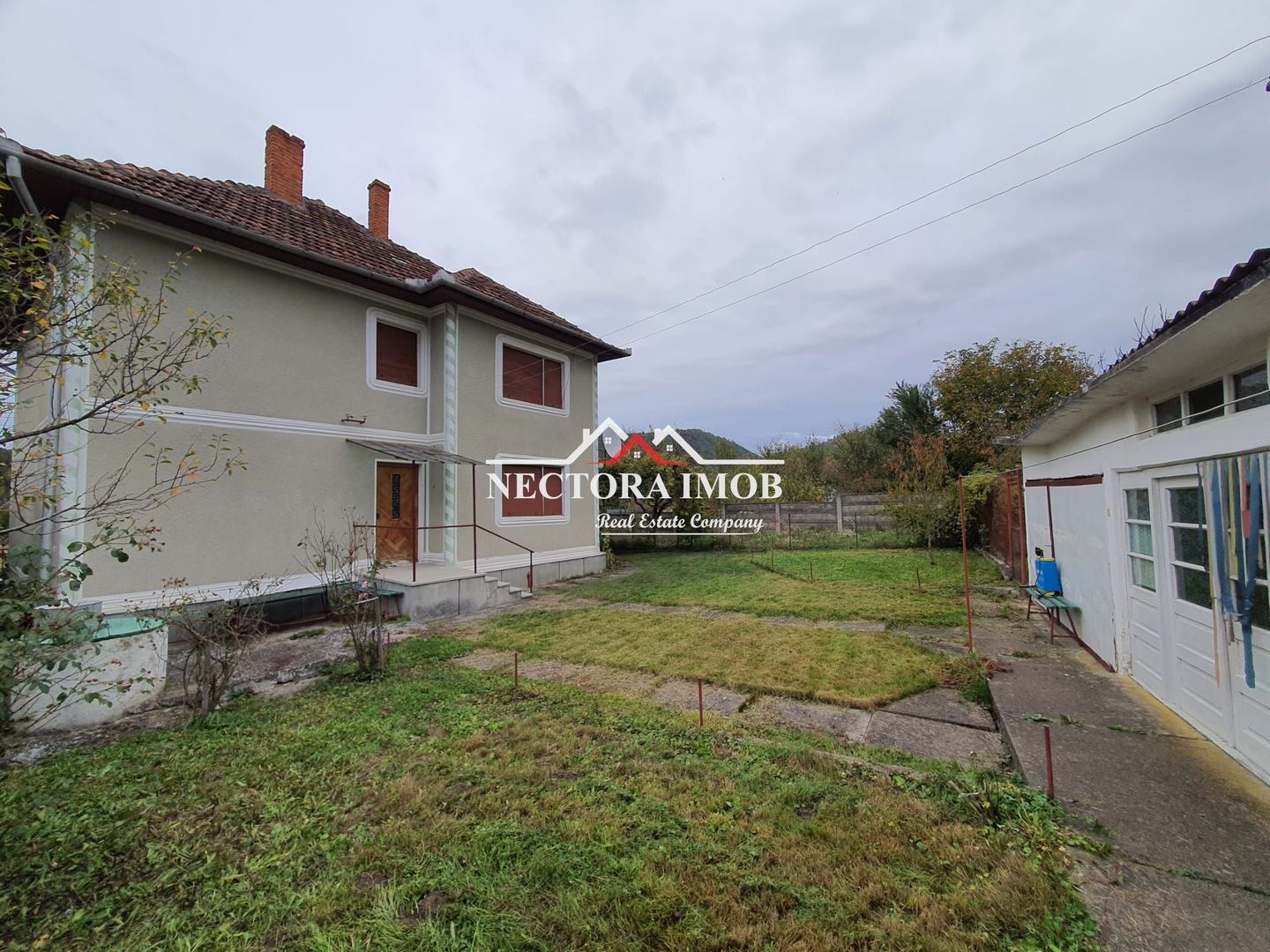 NECTORA IMOB Exclusivitate-Casa cu etaj tip Pensiune, 2300 mp, Soimi - Poză 3