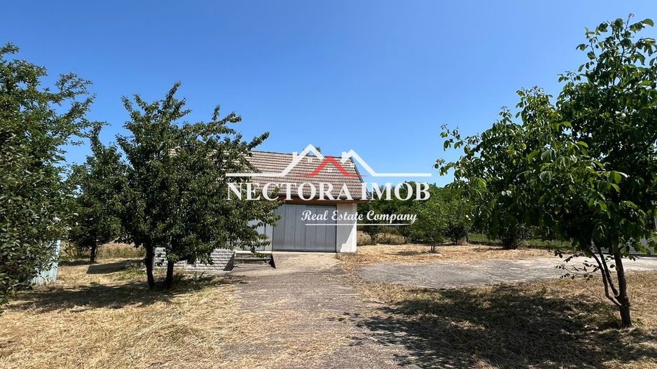 EXCLUSIVITATE-Casa 170 mp cu teren 1350 mp,Zona DEALURI Str. Izvorului - Poză 5