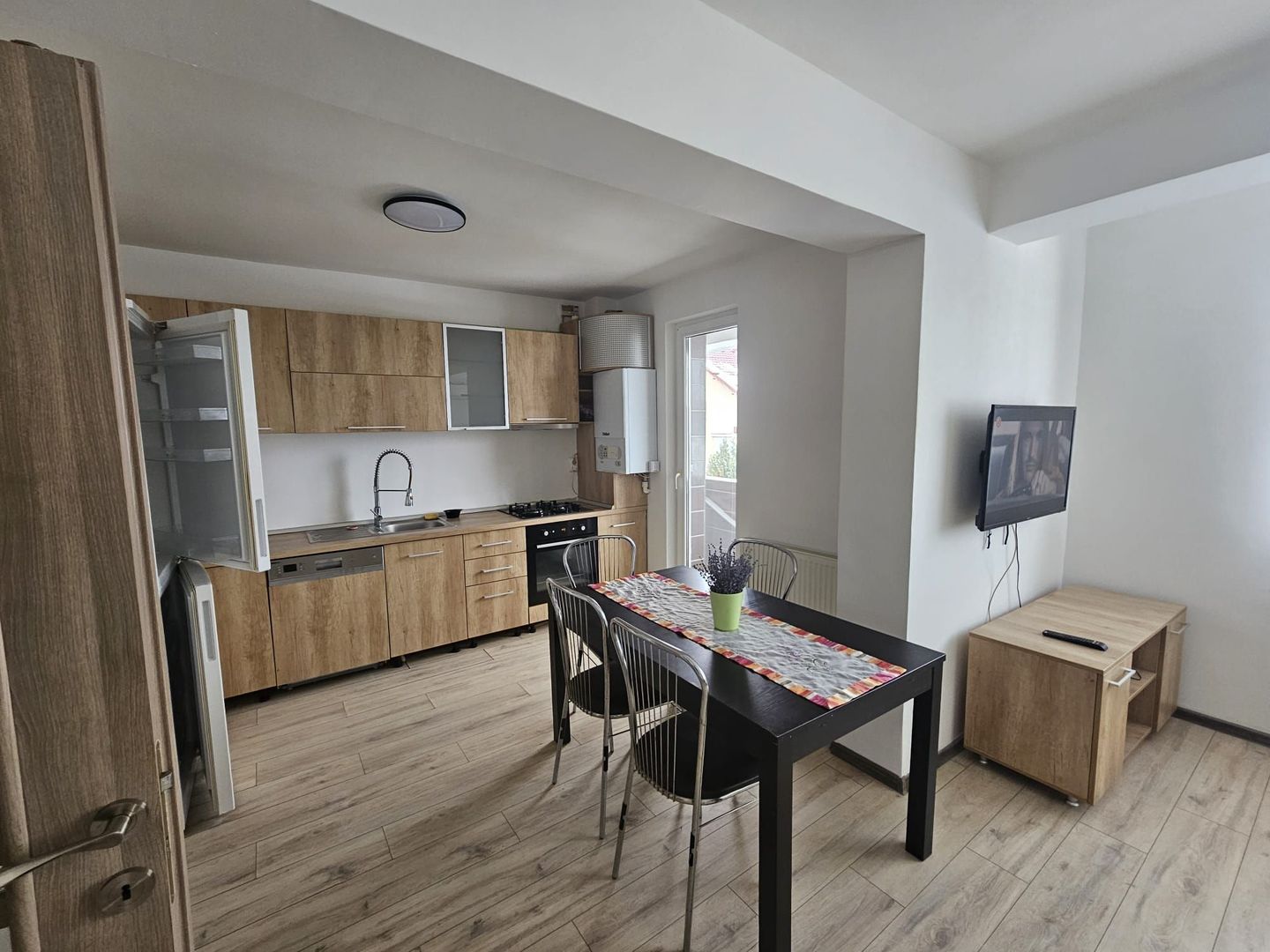 Inchiriere apartament modern, Nord Kaufland - Poză 2