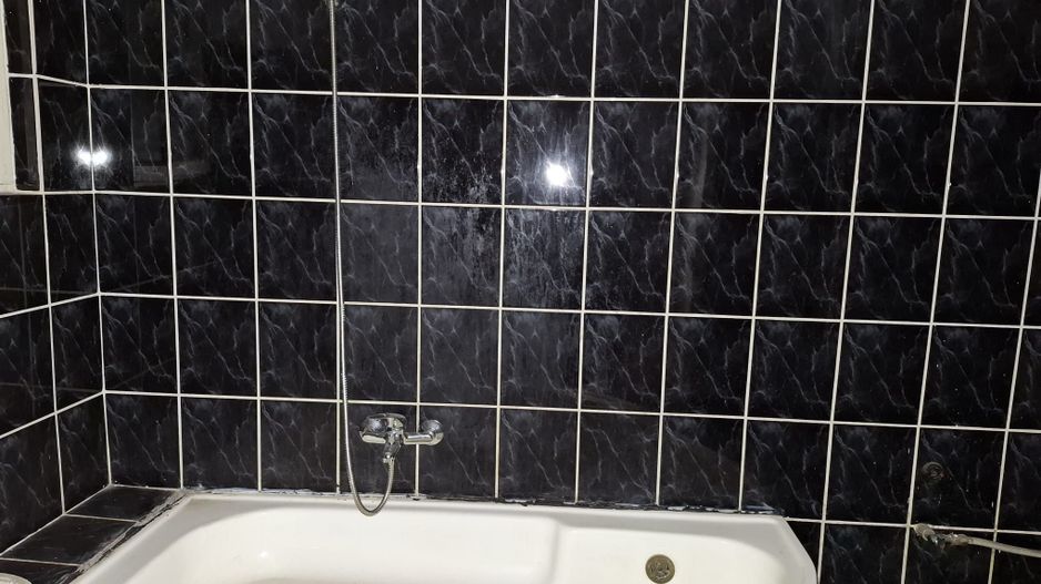 URGENT!, vila singur curte, TEREN IN PROPRIETATE, libera, NEGOCIABIL - Poză 12