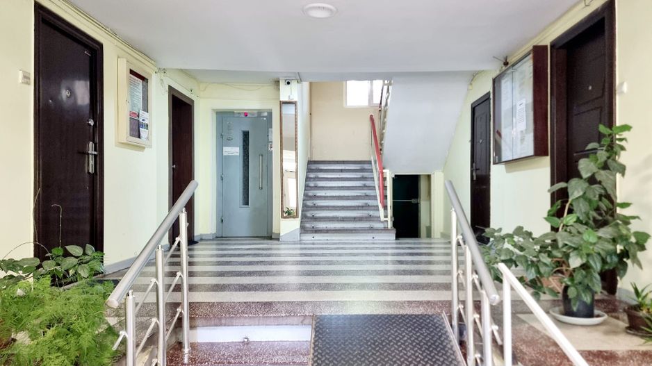 Apartament 2 camere Hanul Drumetului Bd 1 Mai Drumul Taberei - Poză 13