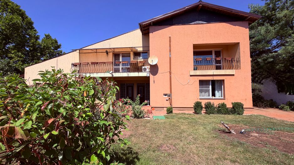 Vilă cu 2 locuințe independente — Corbeanca - Poză 27