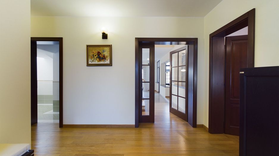 Vilă 6 camere zona Tabacovici - Poză 8