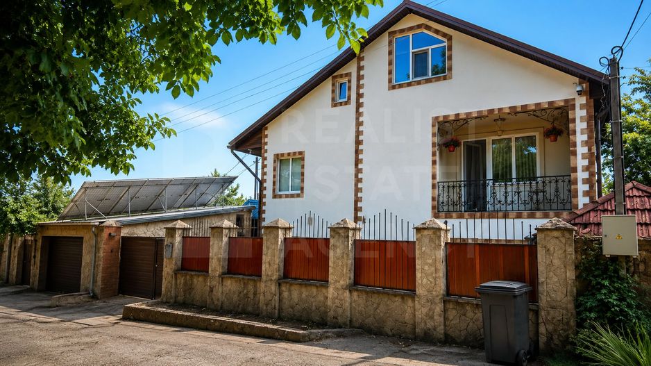 Vânzare, casa, 8 camere, str. Olimpica, Codru - Poză 1