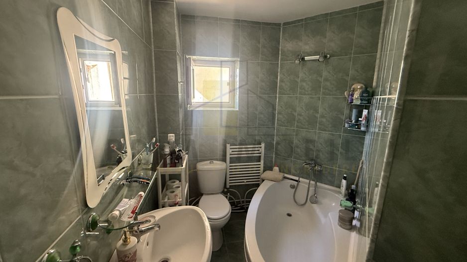 Vanzare Rapida! 3 camere Decomandat, Cug, Biserica Alba - Poză 9