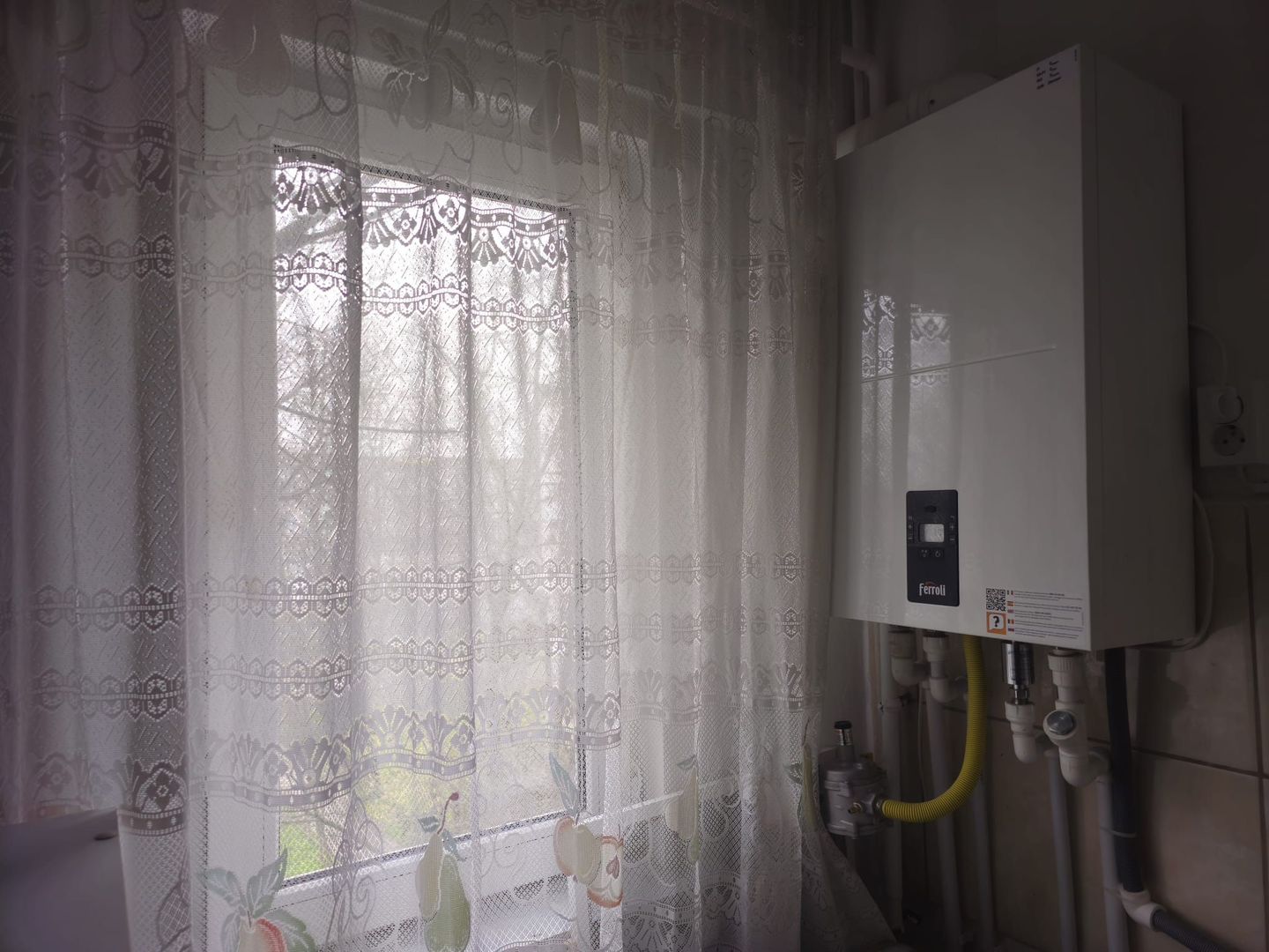 De inchiriat - garsoniera Micro 38, N-uri, 220 euro - Poză 7