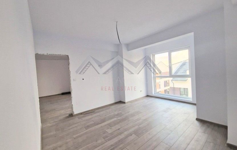 Apartament 2 camere Otopeni | bloc cu lift | 10 minute pe jos de centru - Poză 2