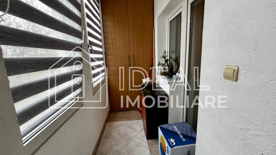Apartament 3 camere de vânzare – Șelimbăr, zona Pictor Brana - Poză 12