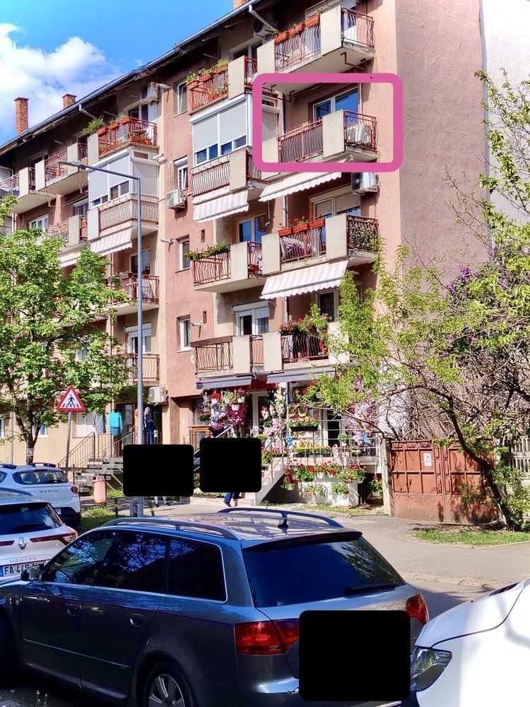 BRASADAS vinde ap 2 cam Carpati 2 etaj 3/4. - Poză 1