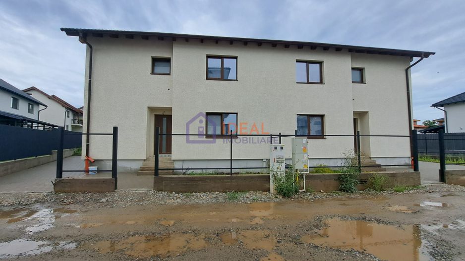 Casa Tip Duplex cu 4 camere, zona El Gringo Selimbar - Poză 2