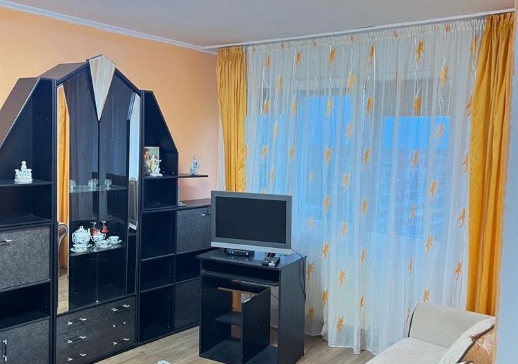 Apartament 2 camere spațios, renovat, lângă metrou 1 Decembrie 1918 - Poză 1