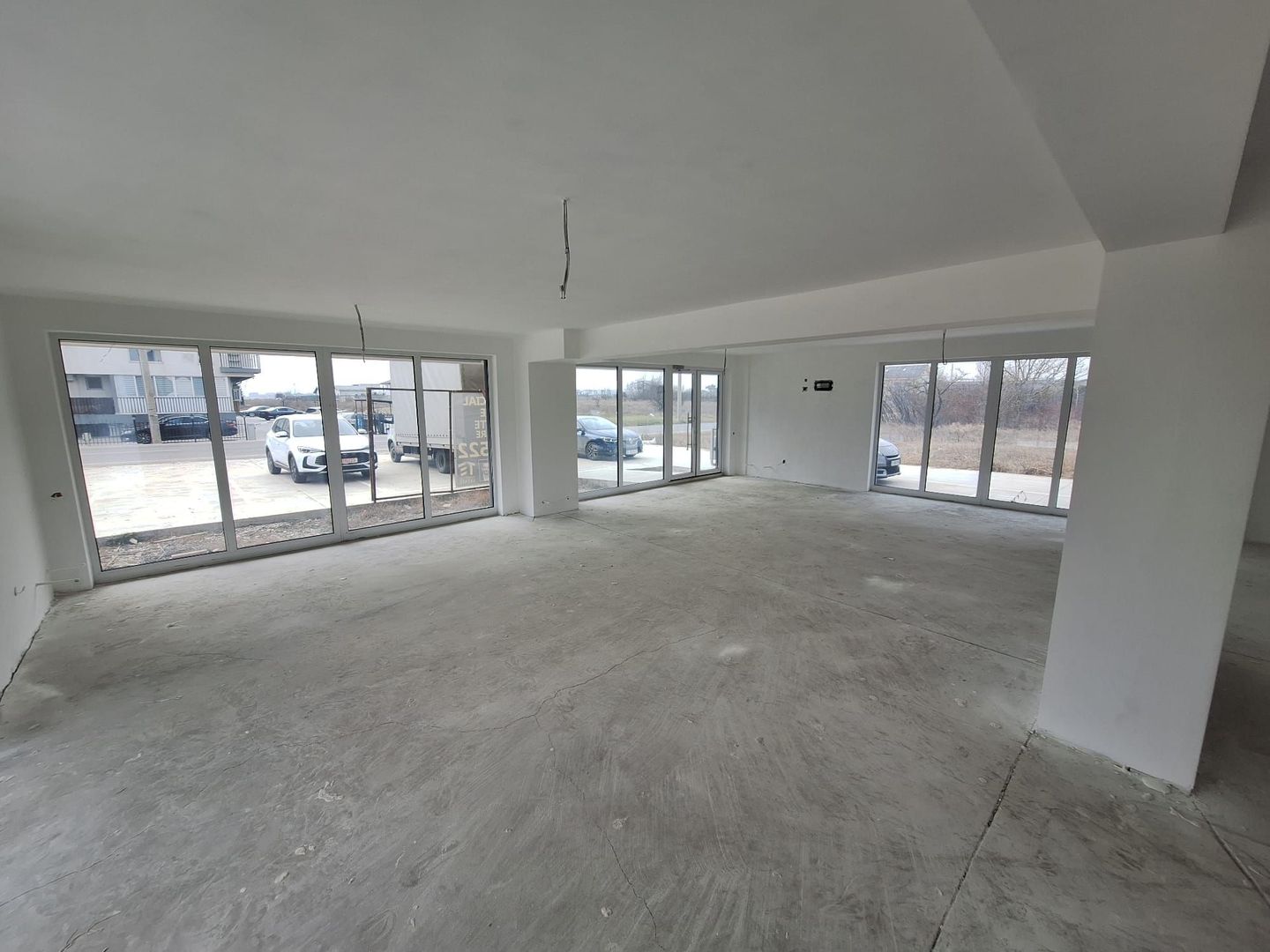 Spatiu Comercial Tunari Otopeni Bloc Nou Vanzare / Inchiriere - Poză 6