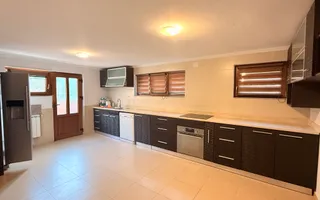 Casă spațioasă de închiriat | 4 dormitoare | Sânmartin - Poză 19