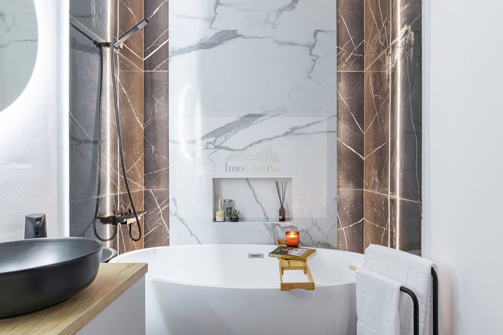 🌟 Apartament vanzare 2 camere, ultrafinisat, parcare, zonă centrală - Poză 14