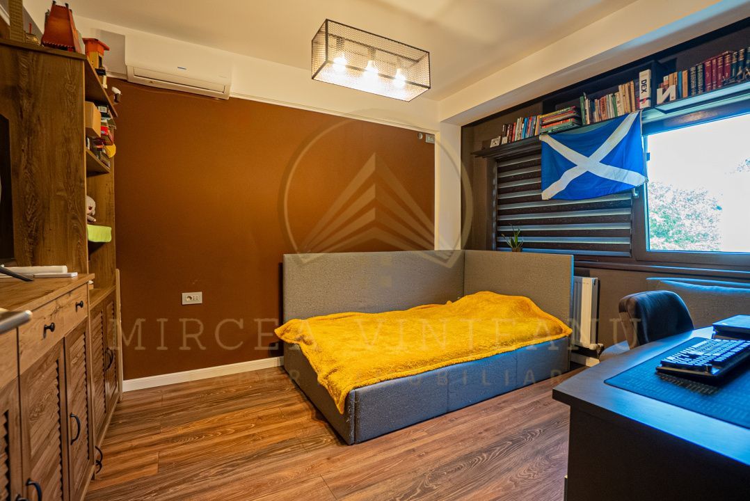 Casa P+1E de vanzare in Mamaia - Tabara Navodari - Poză 22