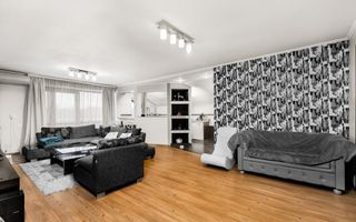 Vila superba de vanzare in apropiere de padure Pantelimon - Poză 14