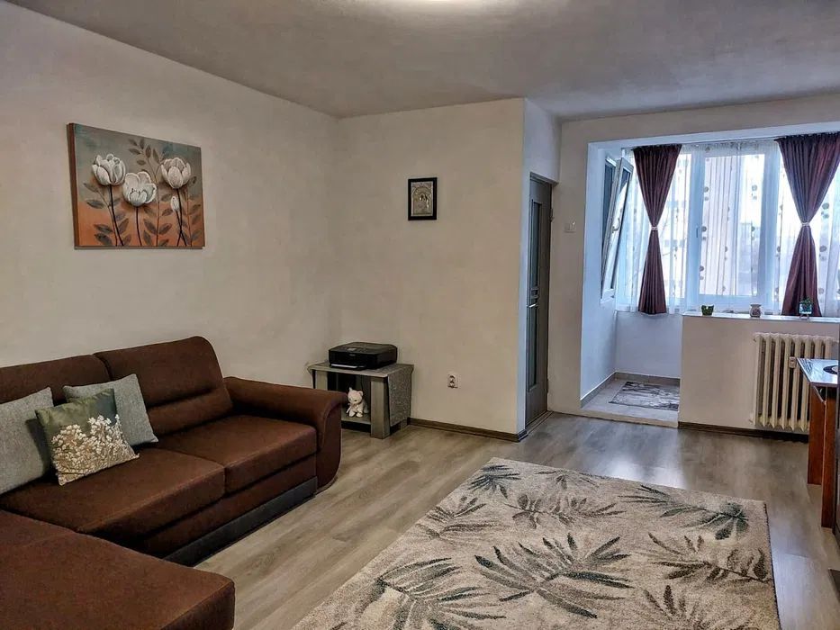 garsonieră - Poză 1