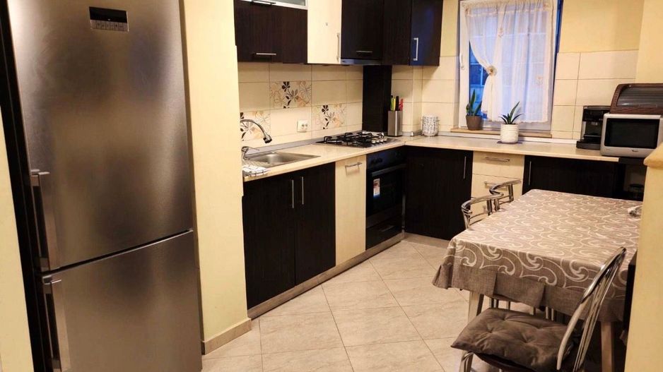 AP. 3 CAMERE- IANCULUI, BUCATARIE INCHISA, MOBILAT/UTILAT MODERN - Poză 4