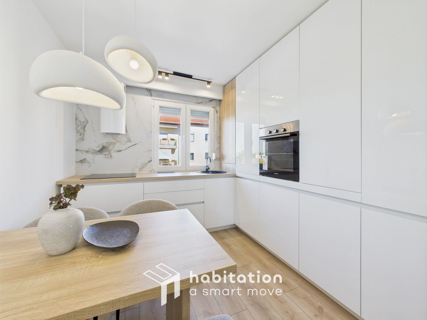 Locuința ideală – Apartament cu 3 camere renovat complet - tur virtual - Poză 2