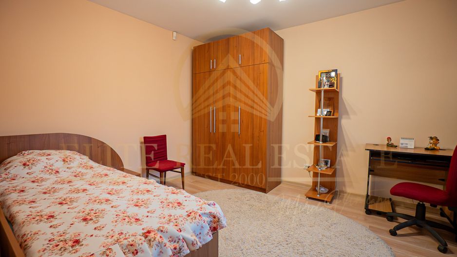 Casa P+1+M - 5 camere - Garaj - Panouri Fotovoltaice - Bratianu - Poză 17