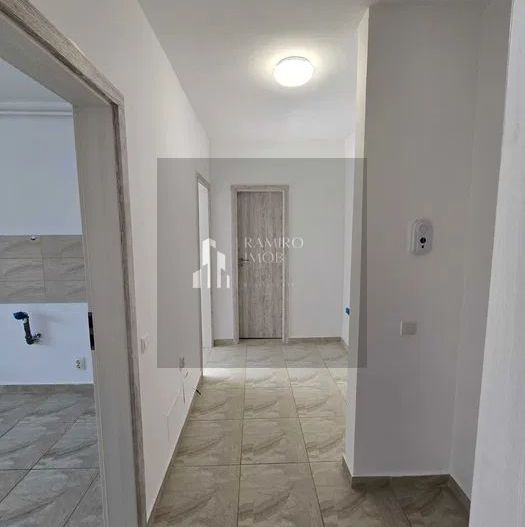 Apartament 2 camere Grand Arena/centrala proprie - Poză 4