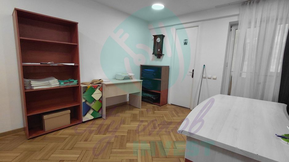 Interbelic 1934 | 4 camere, 4 balcoane, centrala | Piata Sf. Stefan - Poză 6