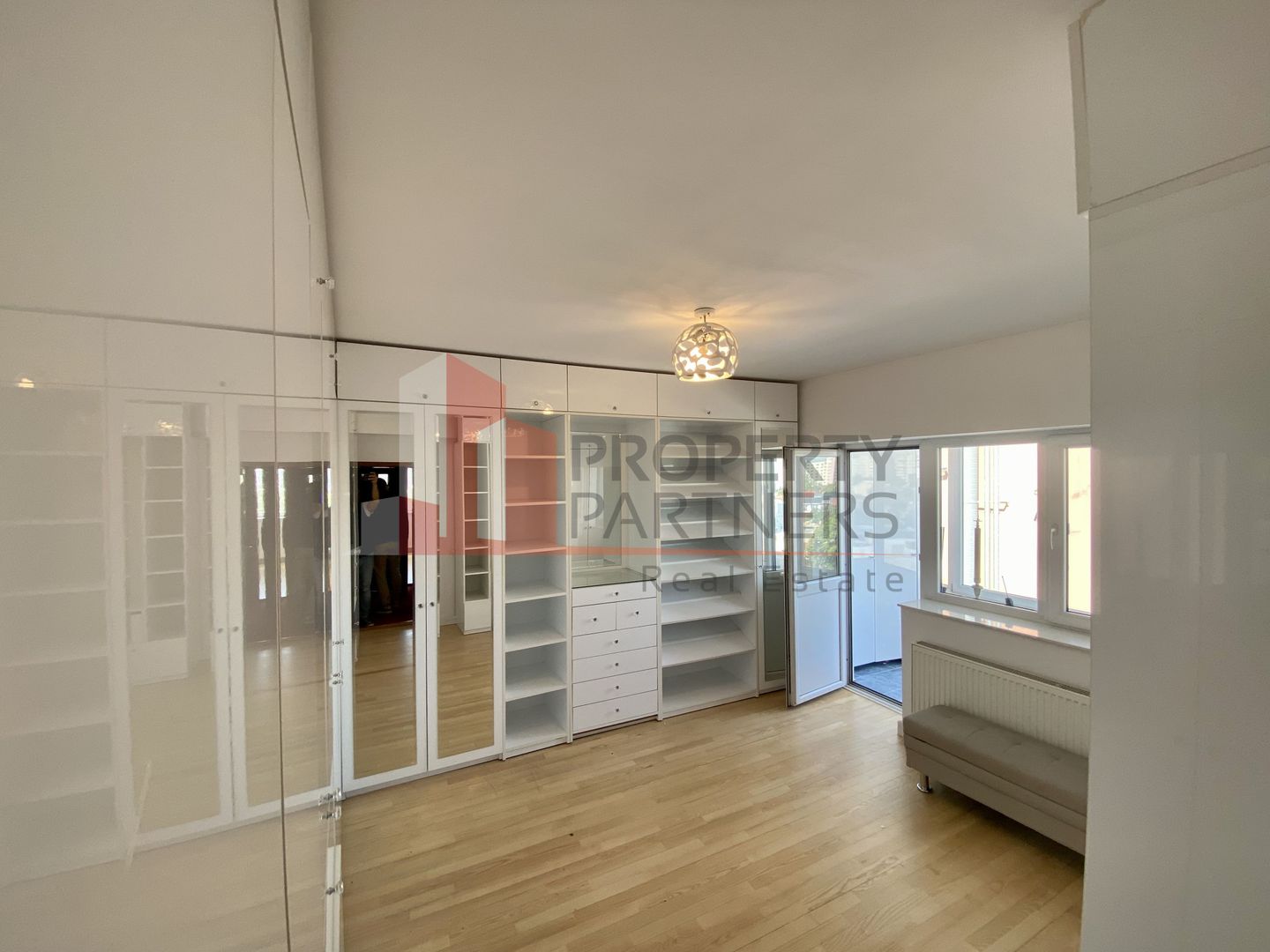 Apartament Ultracentral - Mihai Eminescu. - Poză 15