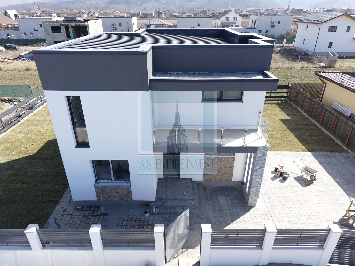 Casa/Villa 4 camere, singur in curte - Cristian/Brasov - Poză 1