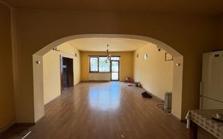 Casă 5 camere de vânzare | Sibiu, Turnișor | 240 mp - Poză 8