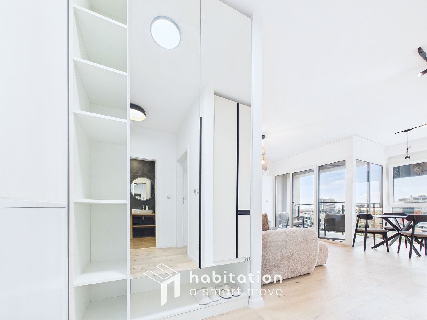 Apartament cu vedere spectaculoasă, prima închiriere,  Nord One - Poză 10