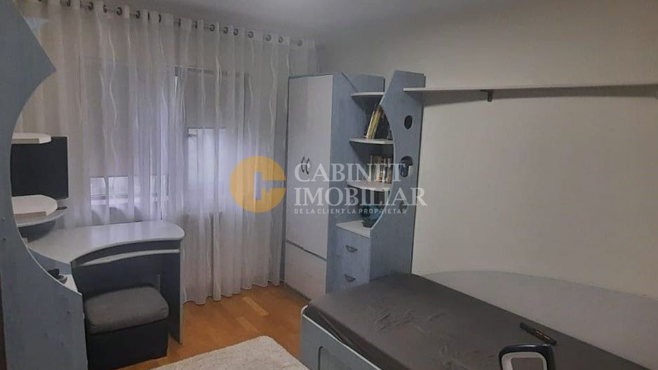 3 Camere Decomandat - Etaj intermediar -  71 mp - Zona Galata - Poză 5