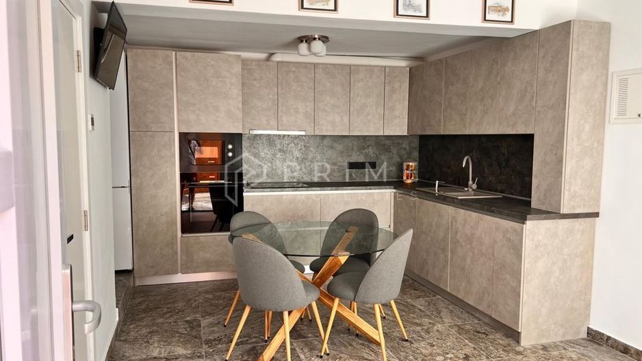 ULTRA-CENTRAL | Ideal Studenți UMFST | Apartament Premium - Poză 6