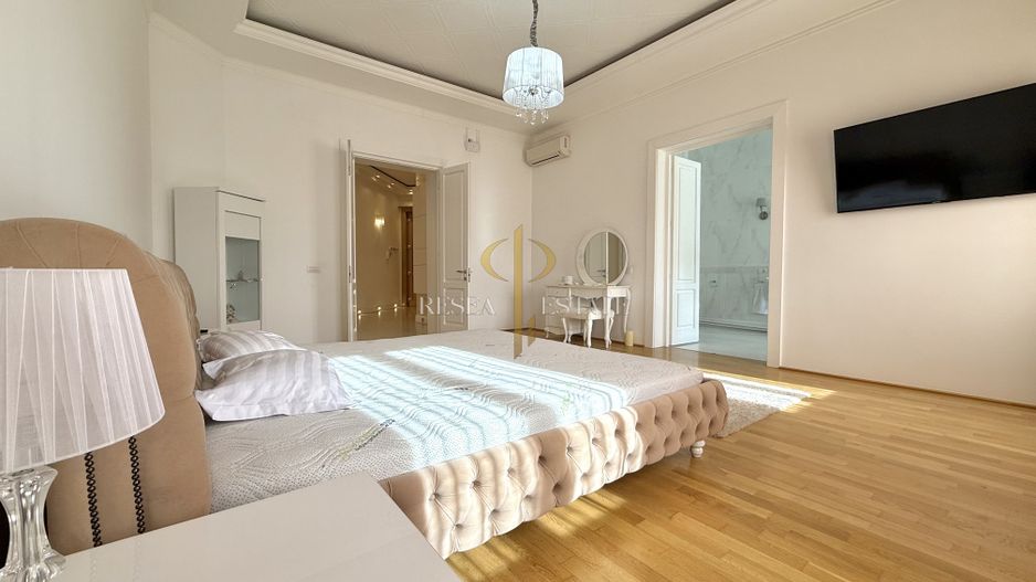 Apartament 3 camere în vecinătatea Parcului Poporului–Cladire Istorica - Poză 3