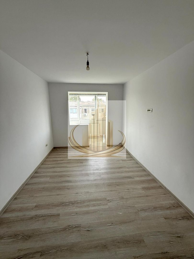 Apartament modern 3 camere, 2 băi, balcon și boxă – Zona Șagului - Poză 1