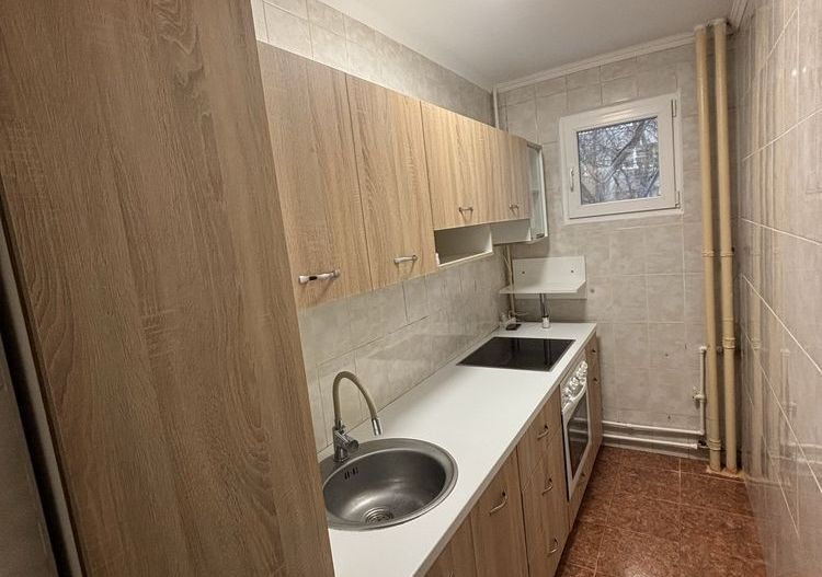 Garsoniera decomandata - Metrou Dristor - Poză 4