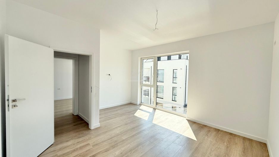 Comision 0! Etaj 1. Bucatarie inchisa. Loc de parcare. Lift. - Poză 1