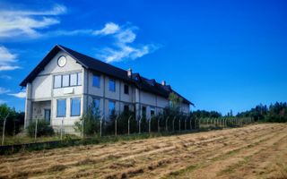 Vila 850 MP Utili | Horodnic de Sus | 27 Ari Teren - Poză 3