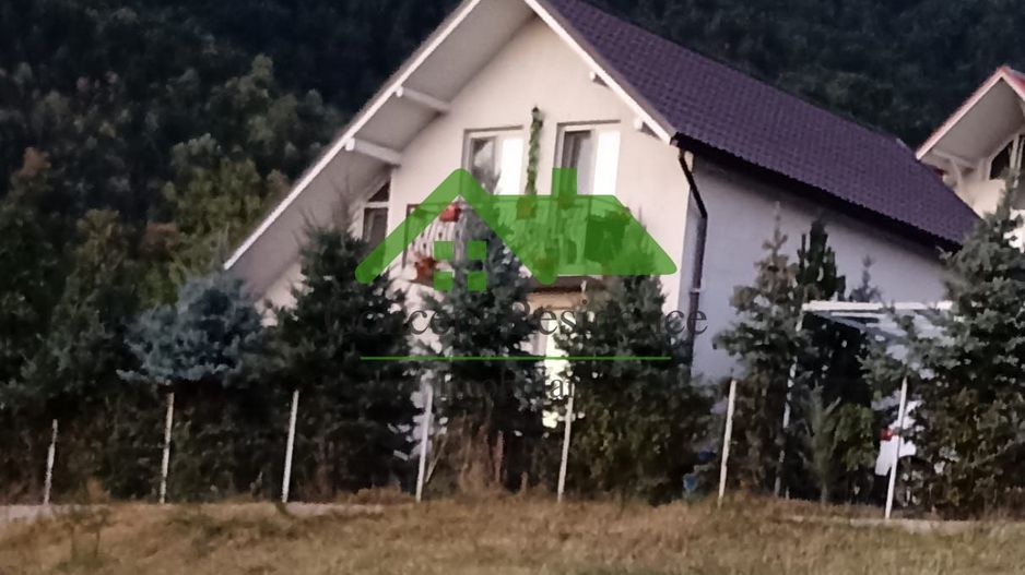 Vilă P+M, 10 ari teren, panoramă superbă – Valea Borcutului - Poză 1