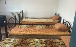 Pensiune Mare de Inchiriat Horezu Disponibila imediat Pret negociabil - Poză 3