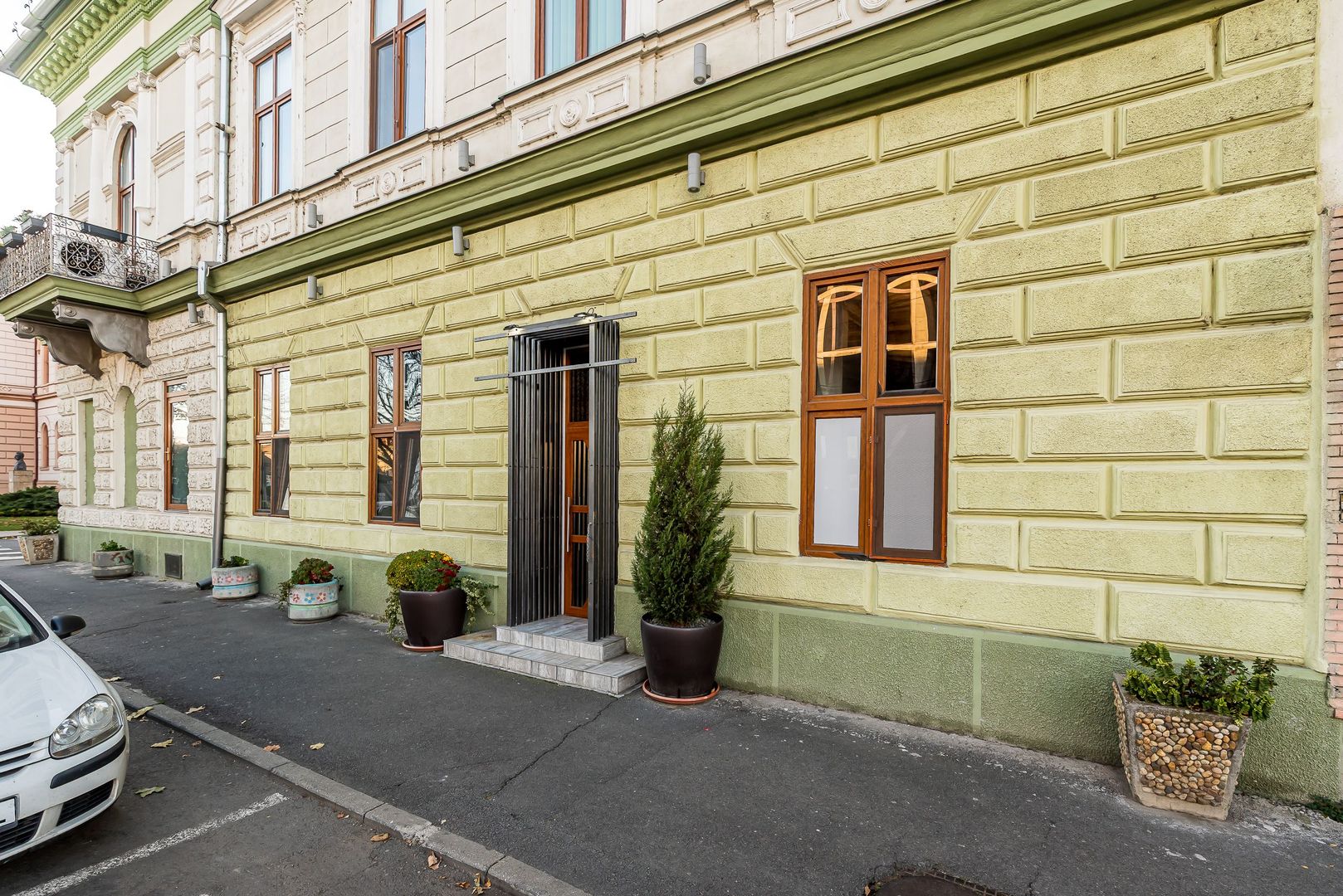 Spațiu comercial de închiriat, acces direct din bd Dragalina - Poză 1