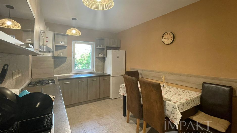 Exclusivitate! Apartament 3 camere decomandate ,  zona BL-Titulescu! - Poză 9