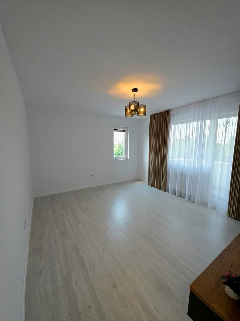 Apartament cu 2 camere în București, România - Poză 4
