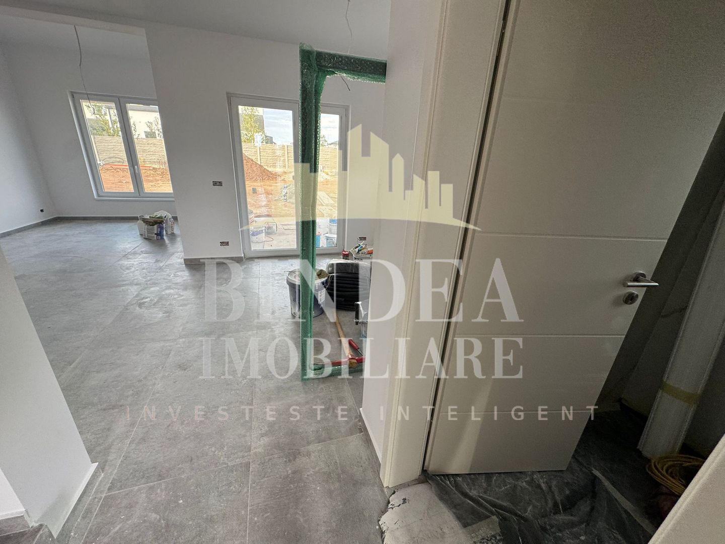 Duplex modern 3 dormitoare, 3 bai, pompa caldura - Giarmata - Poză 9